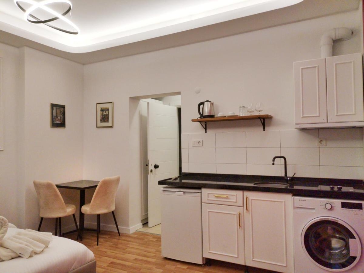 St Moscow Suites Taksim Istanboel Buitenkant foto