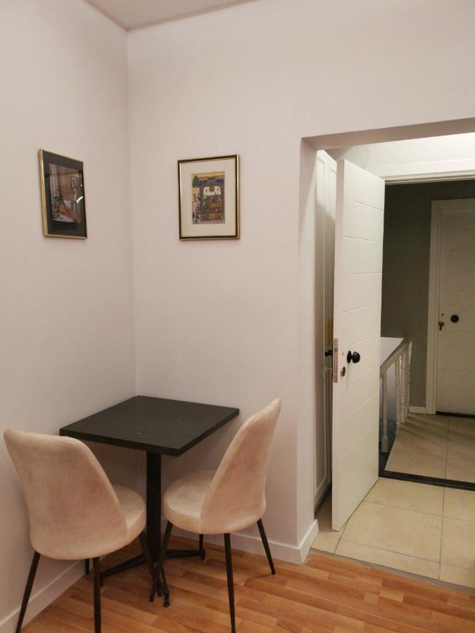 St Moscow Suites Taksim Istanboel Buitenkant foto