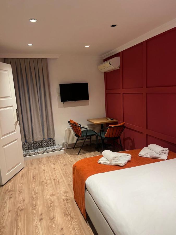 St Moscow Suites Taksim Istanboel Buitenkant foto
